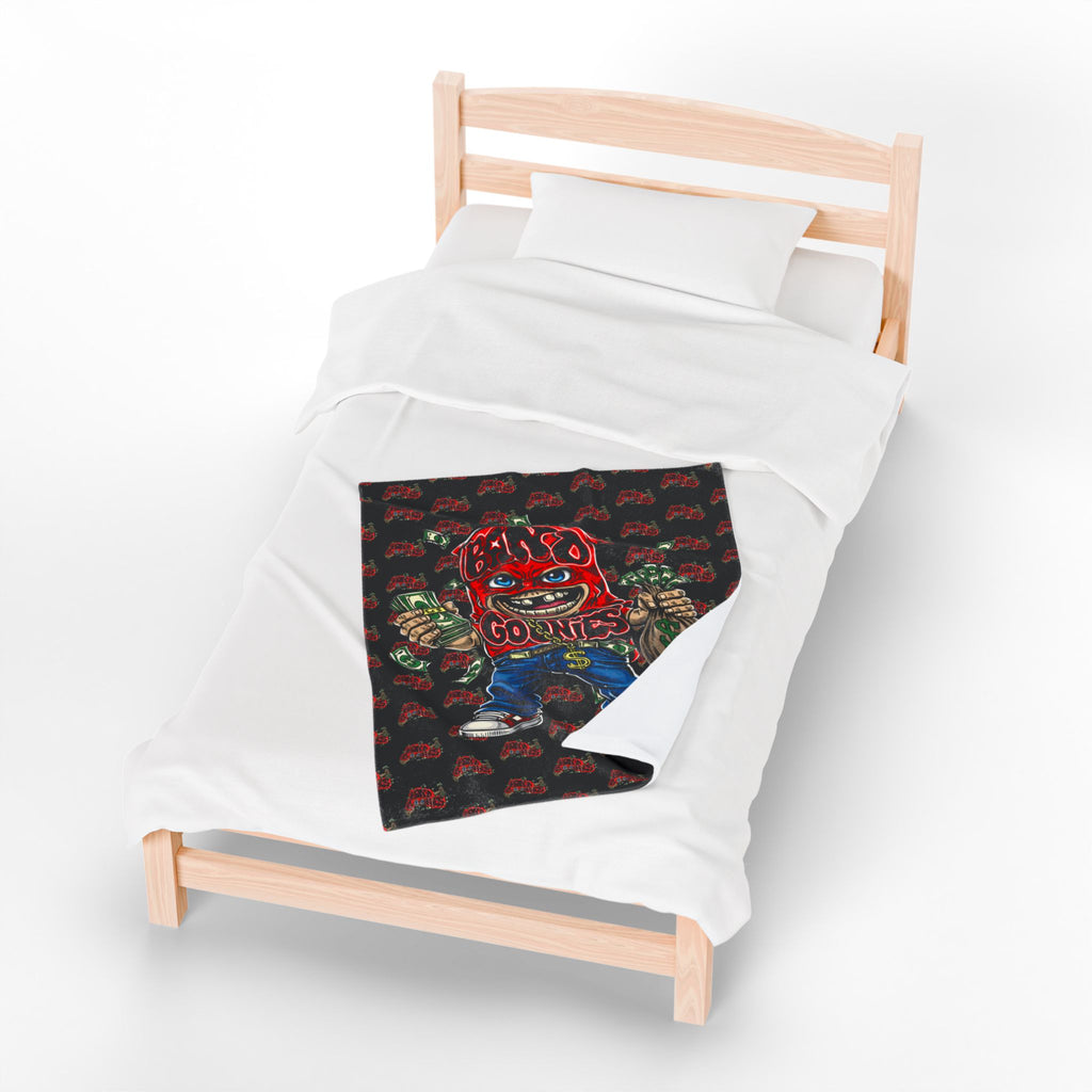 Velveteen Plush Blanket | Black & Red